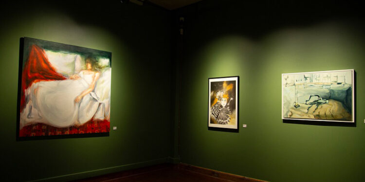 ‘Yeni Bir Dünyayı Hayal Edenler’ sergisi açıldı 