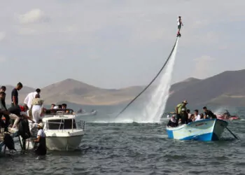 Ağrı'da balık gölü festivali