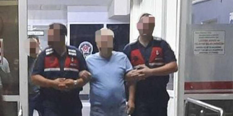 Alaşehir'de yakalanan FETÖ Ege bölge sorumlusu tutuklandı