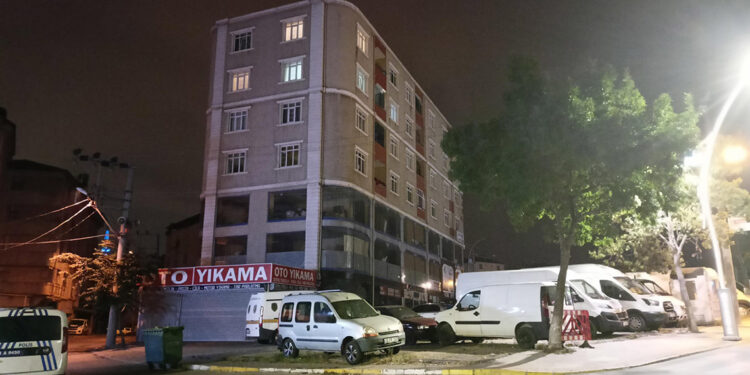 Apartmanın 6'ncı katından düşen Üveys yaşamını yitirdi