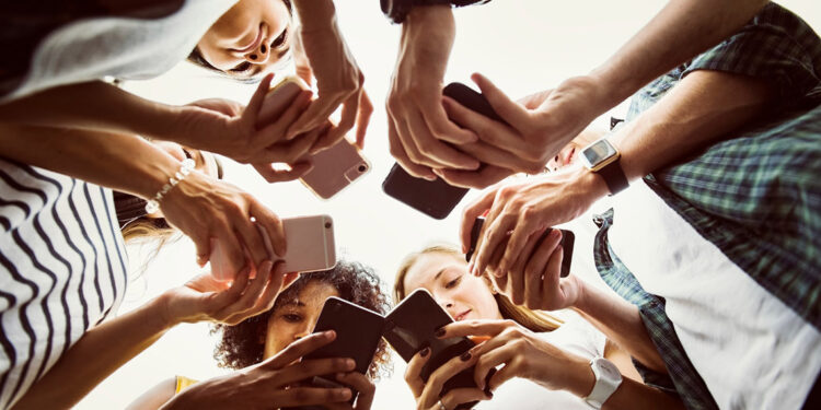 Araştırma: MENA bölgesinde sosyal medya benimseniyor