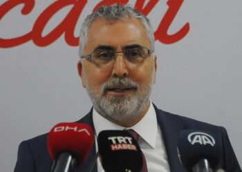Bakan Işıkhan: Tüm şehirleri alacağız