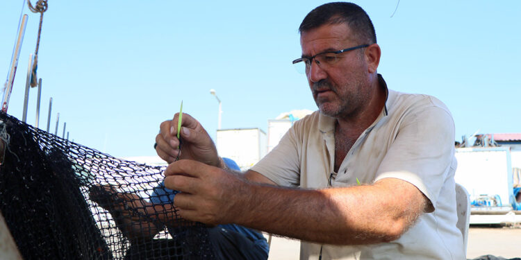 Balıkçılardan balık av sezonu öncesi