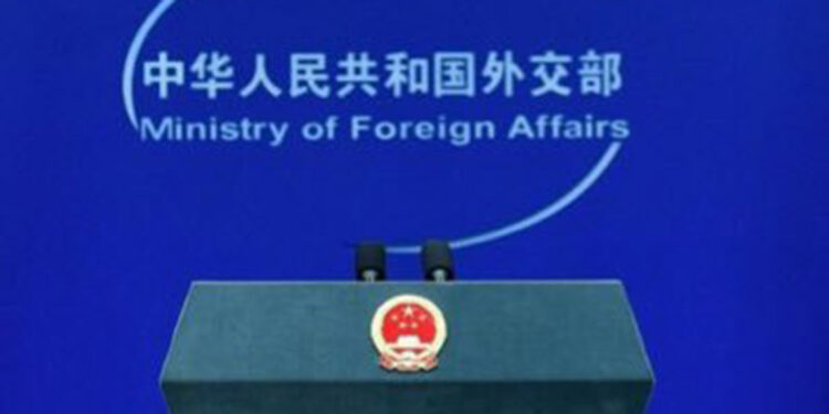 Çin'den Fukushima sularının okyanusa bırakılmasına tepki