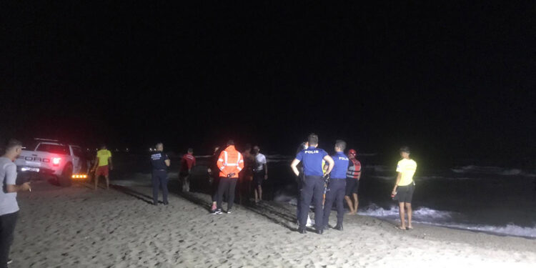 Denizde kaybolan Iraklının cansız bedeni bulundu