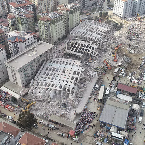 Depremde kaybolan kizi ve torunundan 6 aydir haber alamiyor se - öne çıkan - haberton