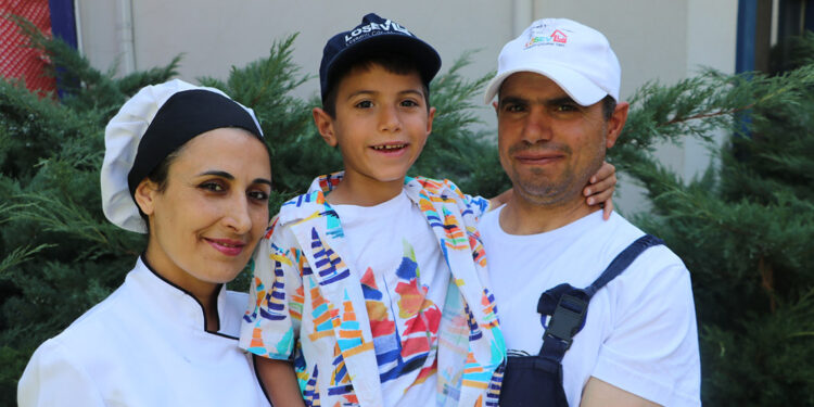 Depremzede Erdem, lösemiyi yendi