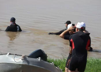 Dicle nehri'nde kaybolan kişi aranıyor