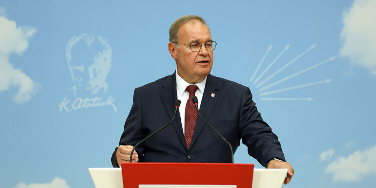 Dijital platform, nefret suçuna ortak oluyor