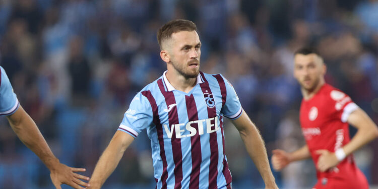 Edin Visca'nın kasık bölgesinde sakatlık