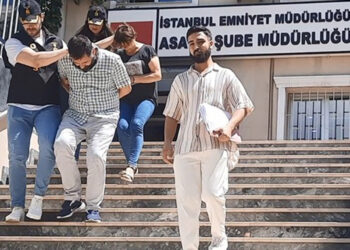 Esenler'de iş yerinin duvarını delerek soydular