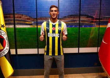 Fenerbahçe, Mert Müldür transferini açıkladı