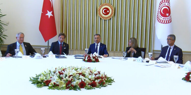 Fuat Oktay, ABD Kongresi üyelerini kabul etti