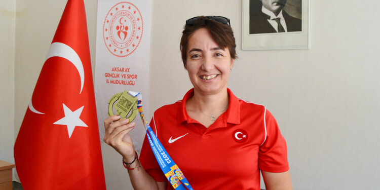 Halime Yıldız altın madalya kazanarak, Paris bileti aldı