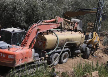 Hatay'da su tankeri şarampole devrildi; 2 ölü