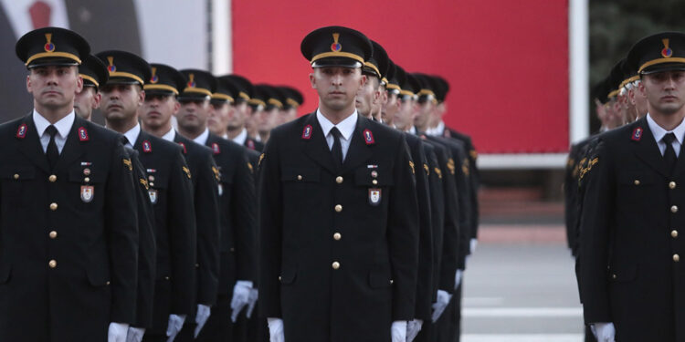 Işıklar Askeri Lisesi'nde mezuniyet töreni