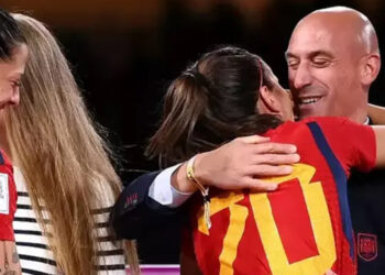 İspanya Futbol Federasyonu Başkanını görevinden uzaklaştırdı