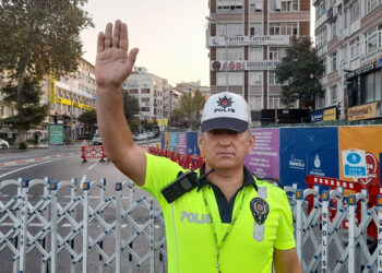 İstanbul'da 30 Ağustos nedeniyle bazı yollar trafiğe kapatıldı