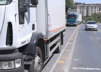 İstanbul'da bisiklet yolları otoparka döndü