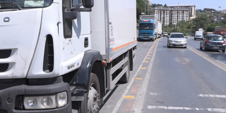 İstanbul'da bisiklet yolları otoparka döndü
