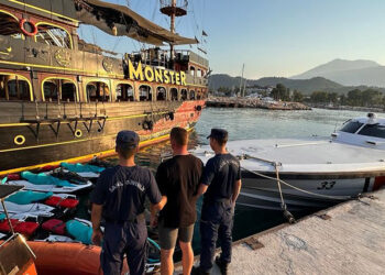 İzinsiz jet ski kiralayan 2 Rus'a sınır dışı kararı