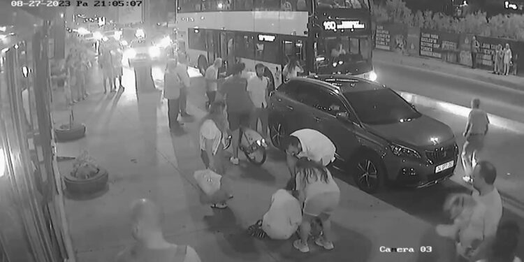 Kadıköy'de İETT şöförüne biber gazı sıktı