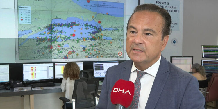 Kandilli Müdürü'nden ‘Bölgeyi terk etmeyin' çağrısı