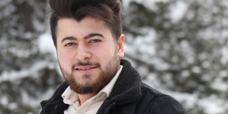 Kavgayı ayırmak için araya giren Emre öldürüldü