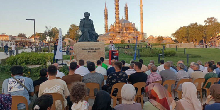 Kuran'a yapılan saldırılar, Edirne’de protesto edildi