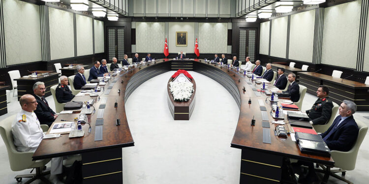 MGK toplantısı başladı