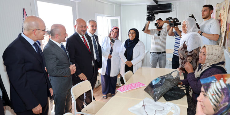 Mehmet Şimşek Adıyaman'da