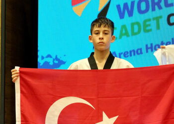 Milli taekwondocu Utku Kap'tan gümüş madalya