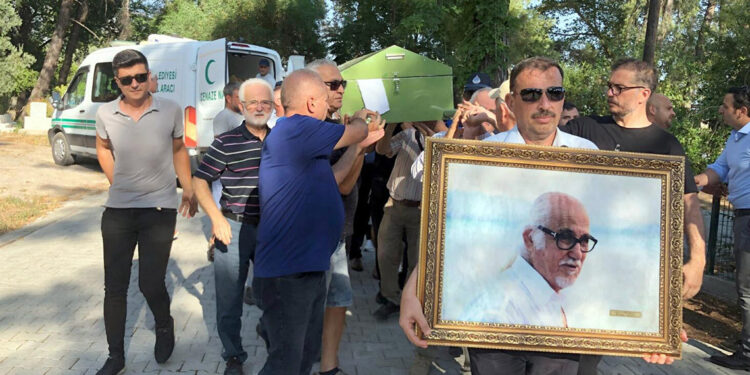 'Moda Kralı' Nail Yurdakul, son yolculuğuna uğurlandı