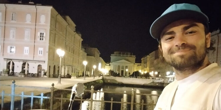 Motosikletliyle İstanbul-Roma turuna çıktı