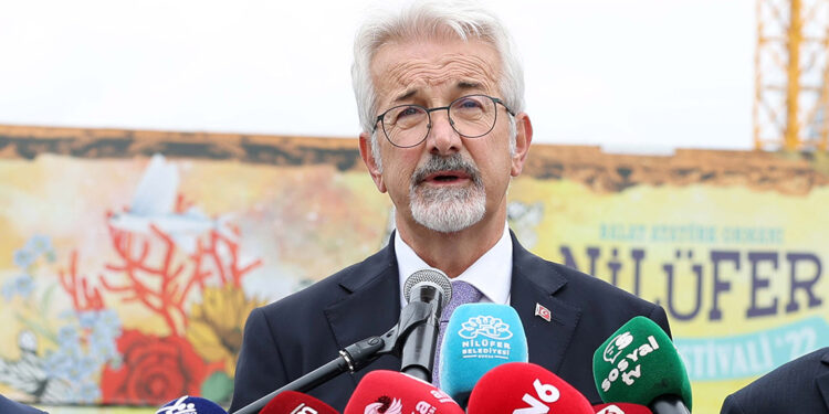 Nilüfer Müzik Festivali’ni alkol yasağı nedeniyle iptal ettik