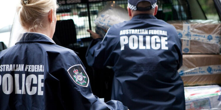 Ortaklaşa operasyonla bir pedofili çetesi çökertildi