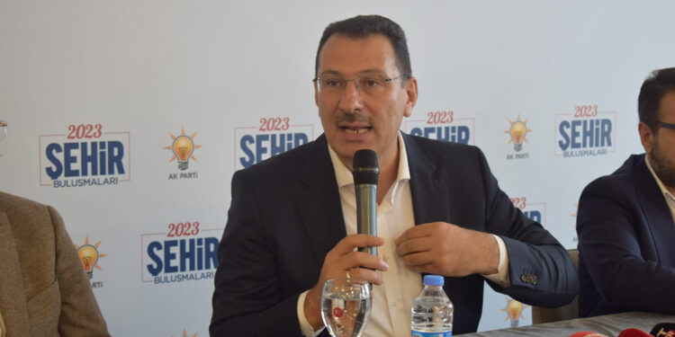 Özel sektör ayakta, kapanan fabrika gördünüz mü?