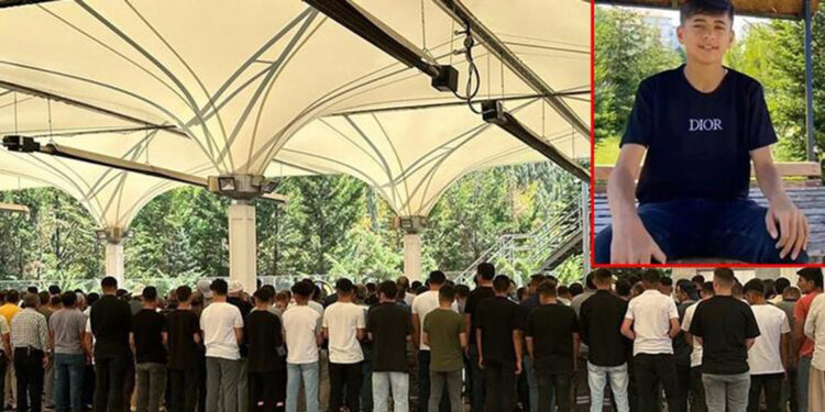 Parkta ölü bulunan 13 yaşındaki Osman, toprağa verildi