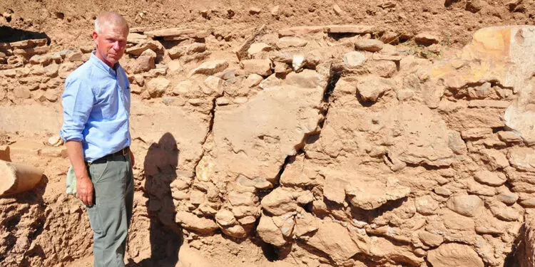 Sardes antik kenti'nin altında fay hattı tespit edildi