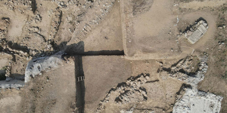 Tarihin ilk su kanallarından biri gün yüzüne çıkarıldı