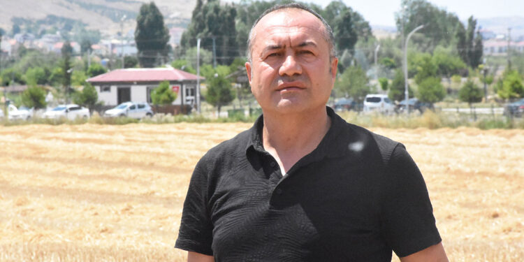 Tarla yangınlarında atık şişeler mercek etkisi yapıyor