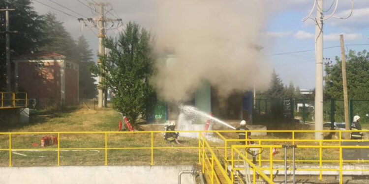 Trafo patlayan fabrikada, üretime ara verildi