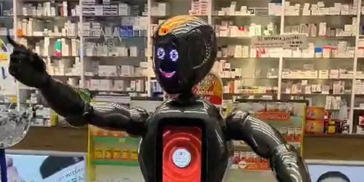Yapay zeka robotu 'marbot ada', yalova'da işbaşı yaptı