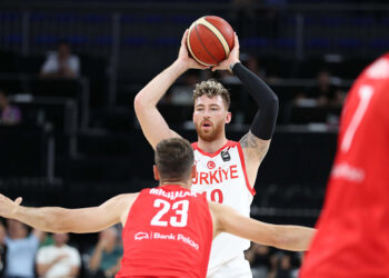 A Milli Erkek Basketbol Takımı Polonya'yı mağlup etti
