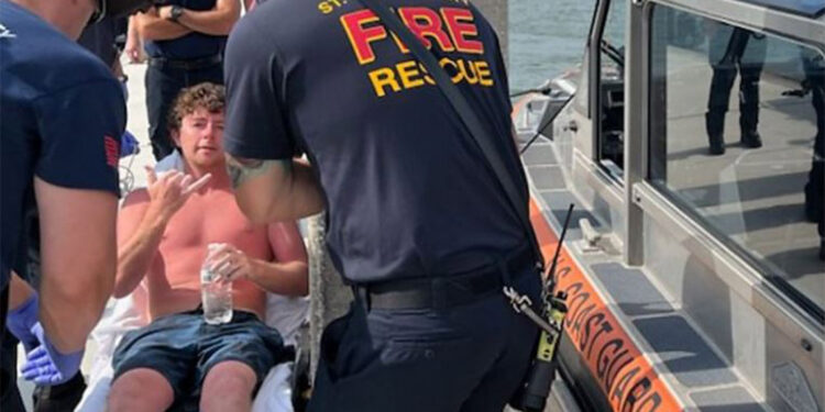 Atlantik Okyanusu açıklarında kaybolan genç kurtarıldı