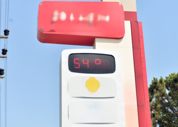 Adana'da termometreler 54 dereceyi gösterdi