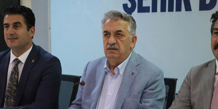 Hayat pahalılığını Türkiye'nin gündeminden çıkartacağız