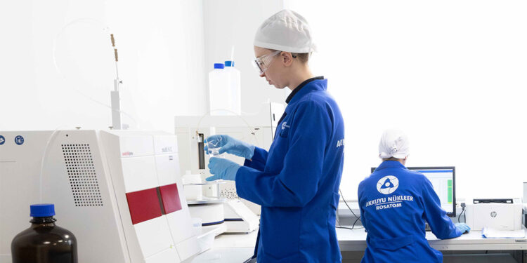 Akkuyu'da yüksek hassasiyetli analiz teknolojileri devrede