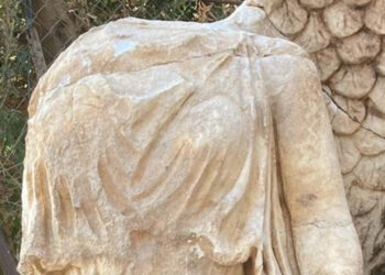 1800 yıllık Zafer Tanrıçası heykeli bulundu