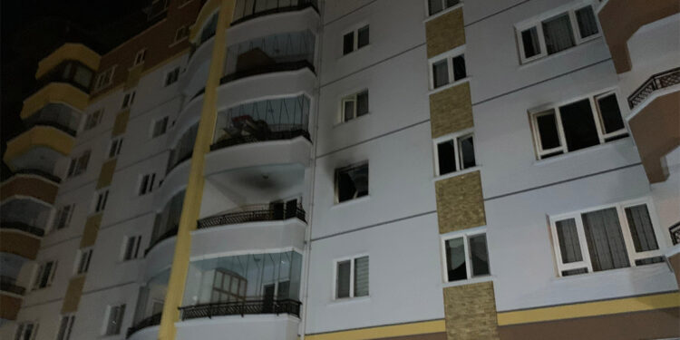 Ankara'da ütüden çıkan yangın endişe yarattı